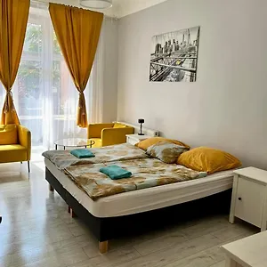 Appartamento Colourful Rooms Wroclaw, Breslavia